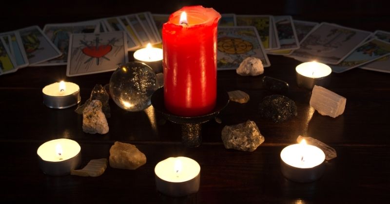 Trải bài Tarot 4 lá xem người ấy có quay lại không