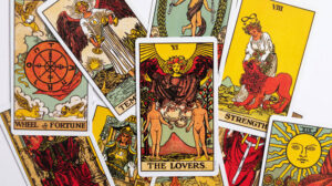 Bói bài Tarot tình yêu giữa hai người