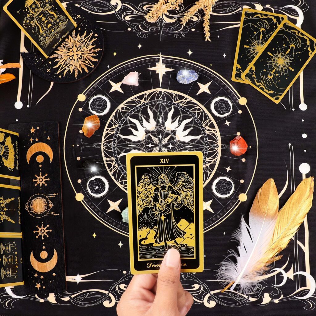 Hướng dẫn tự bói bài Tarot tình yêu giữa hai người